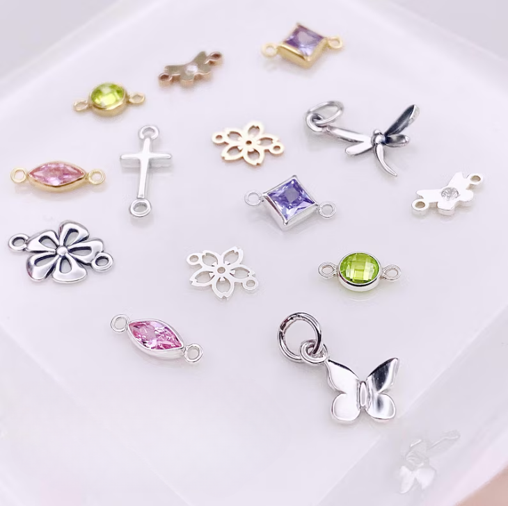 Spring Themed Connectors